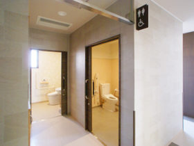 トイレ入口の写真